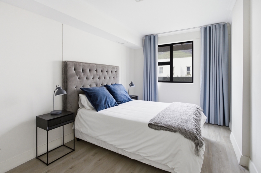 2 Bedroom Property for Sale in Zonnebloem Western Cape